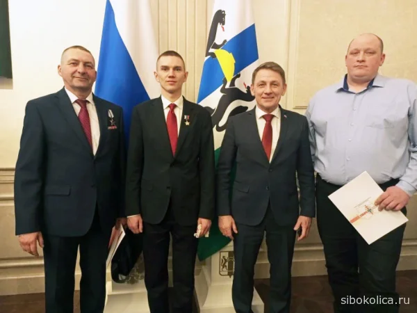 Волонтёры спецоперации из Татарска получили награды от руководства Новосибирской области